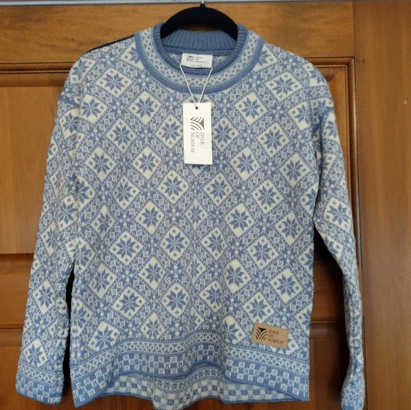 NWT Dale of Norway Bjøray Sweater - Picture 8 of 16